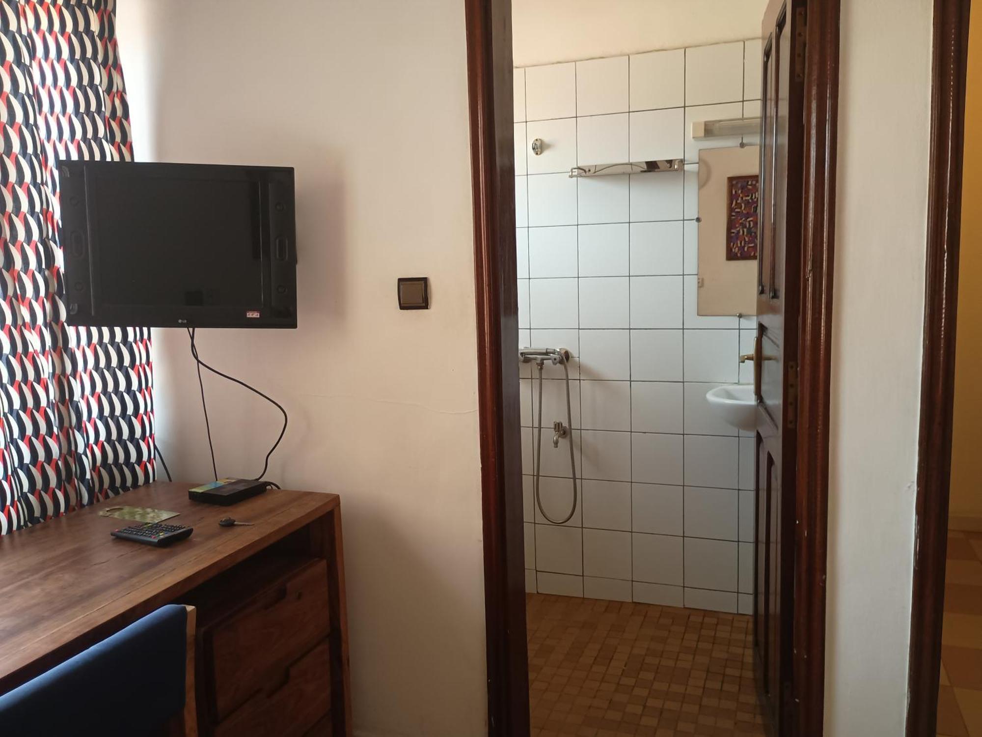 Karls Guesthouse Cotonou Ngoại thất bức ảnh