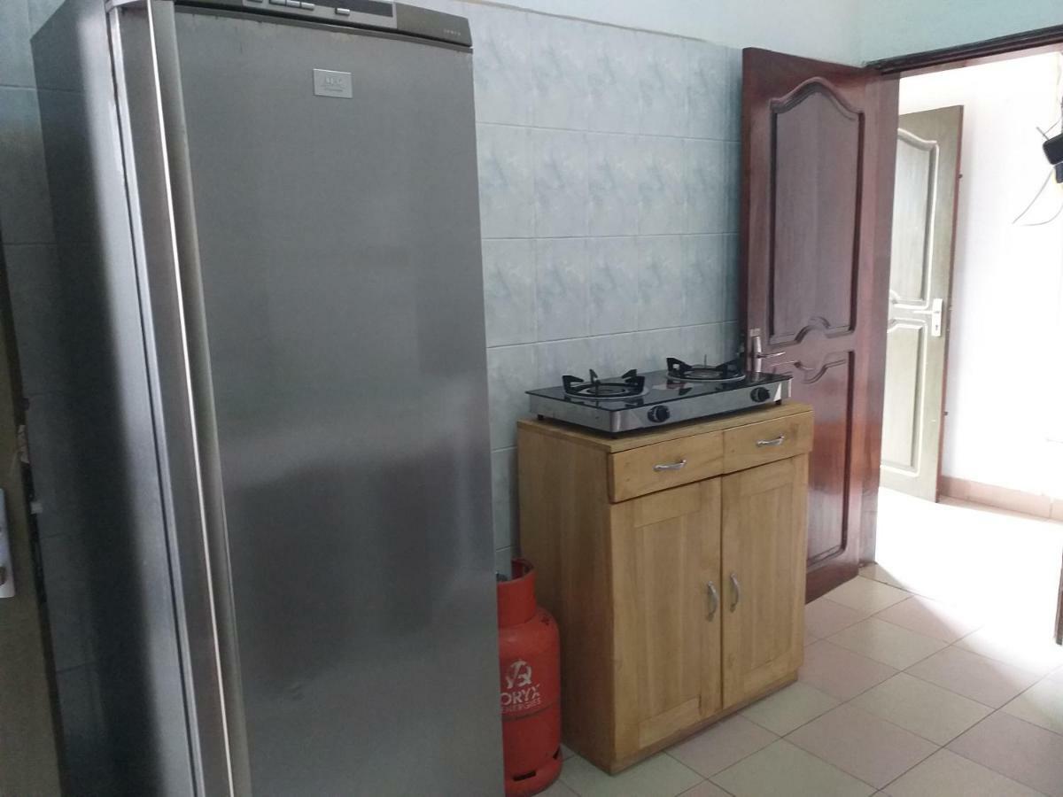 Karls Guesthouse Cotonou Ngoại thất bức ảnh